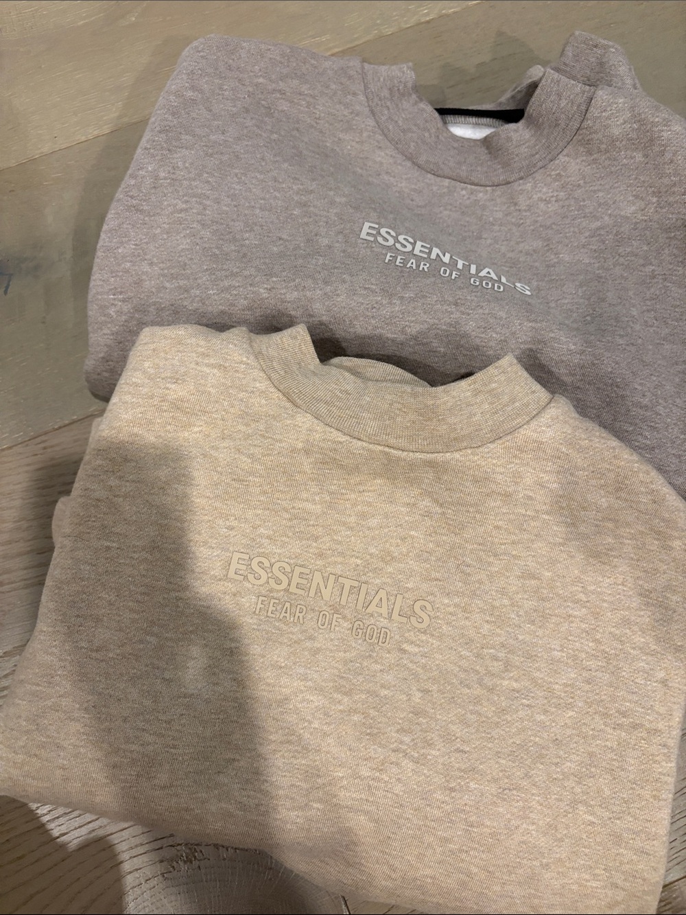 Lot -ESSENTIALS Kids Crewneck Sweatshirts - Beige and Light Gray Pair size 8